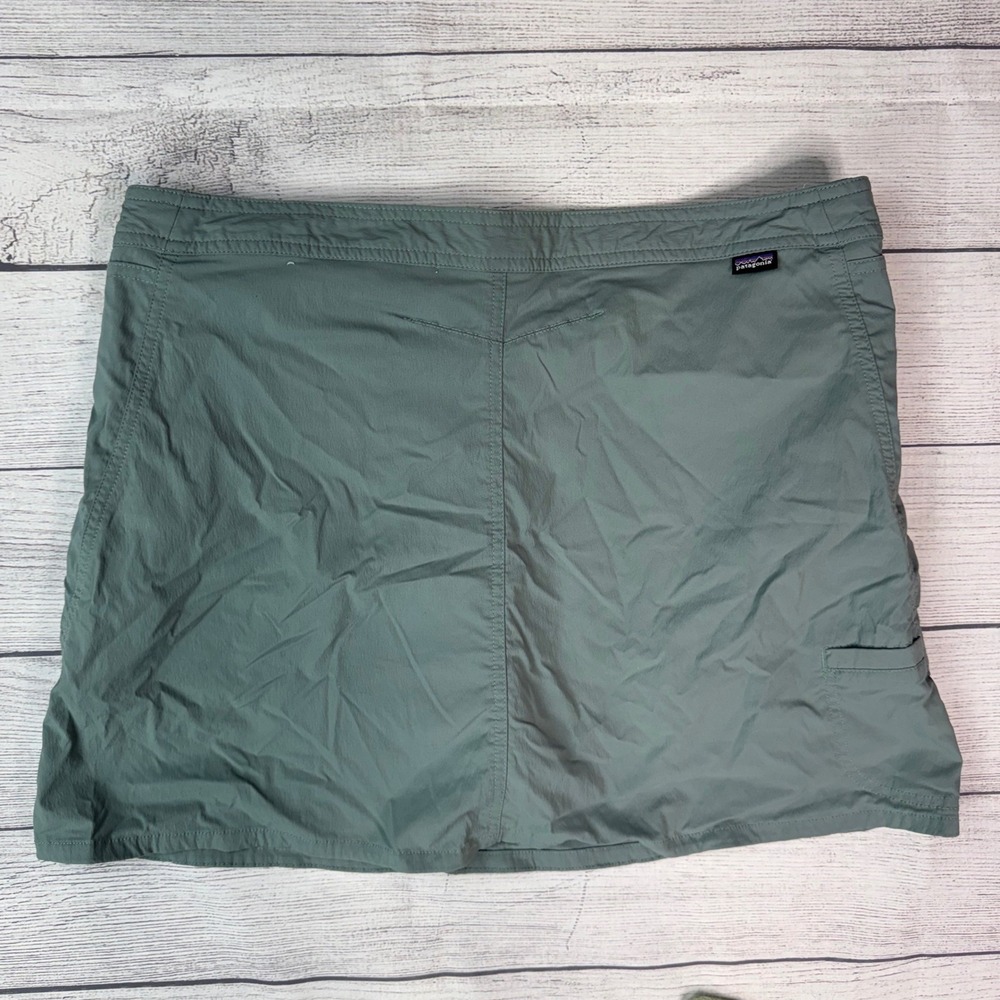 Patagonia Women Sage Green Wrap Front Hiking Skort Size 14 Lightweight‎ Stretch - Picture 5 of 7